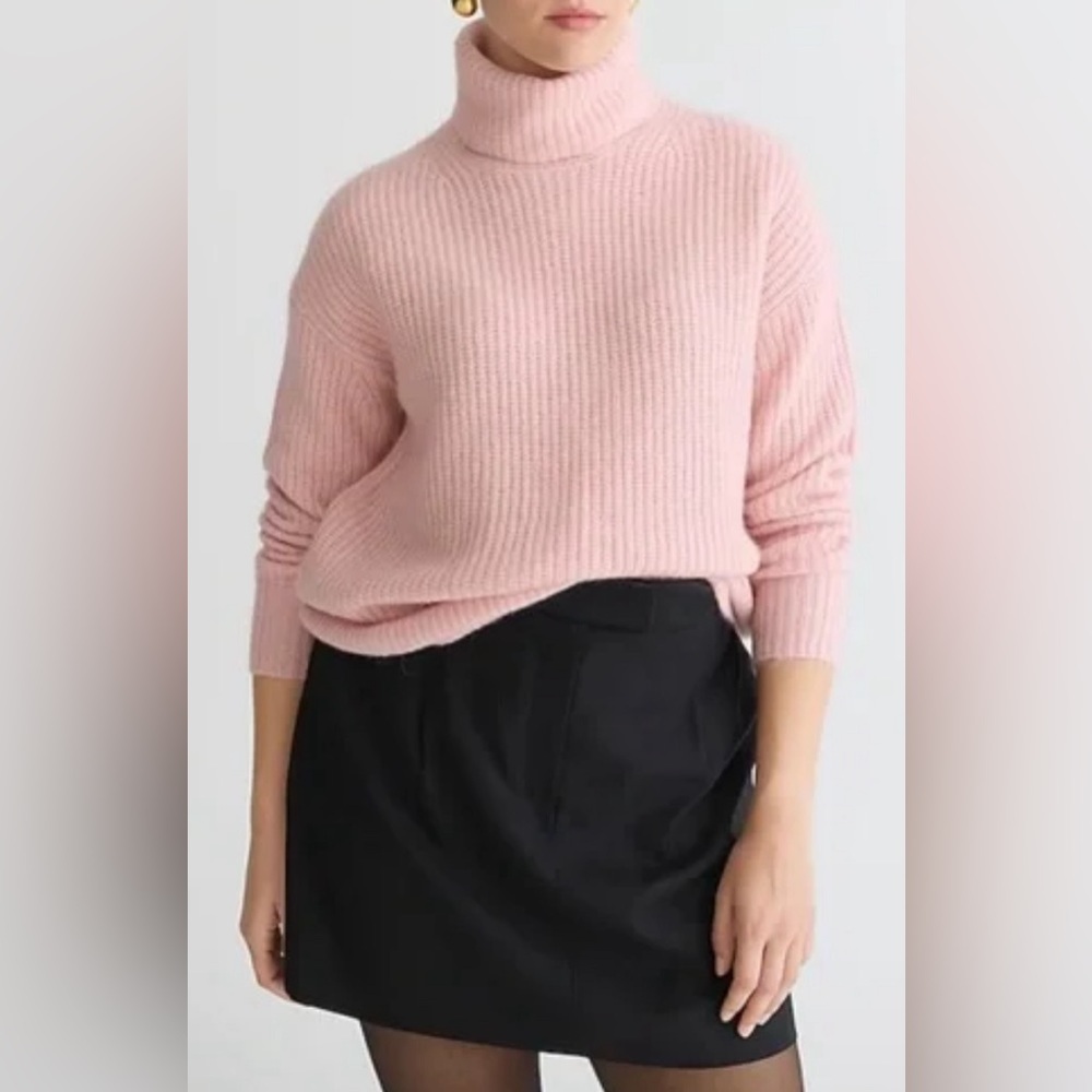 NWOT JCrew Relaxed turtleneck sweater in brushed yarn